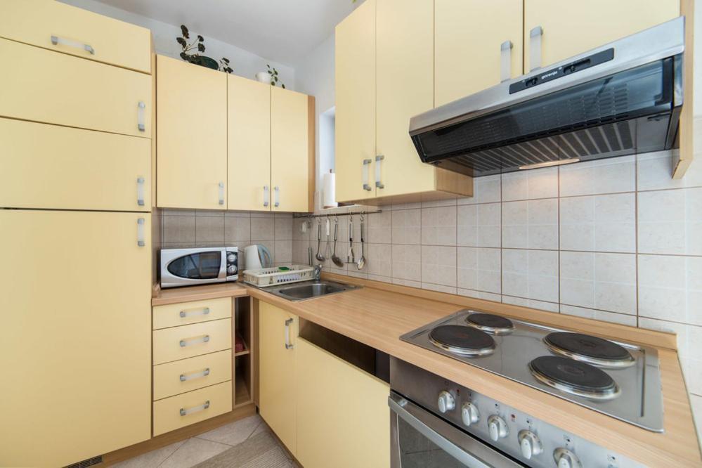 Apartments Dominko บริสท์ ภายนอก รูปภาพ